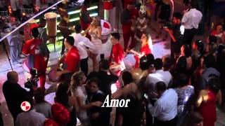 Show de mulatas e bateria de escola de samba para casamento