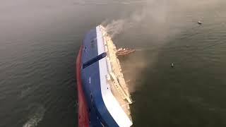 Golden Ray Vehicle Carrier Overturned Near Port of Brunswick