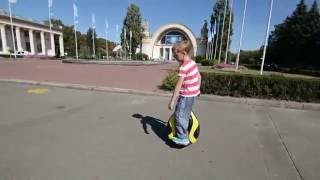 Vlog Дима покоряет Моноколесо/ Dima rides a MONOWHEEL