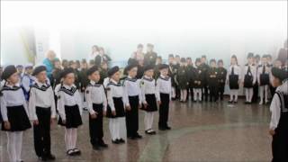 Танец с флагами "Служить России" МДОУ "Детский сад №22 "Радуга"