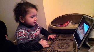 Baby Sindy watching Sirusho's "Pregomesh"
