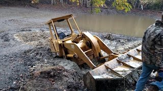 Stuck Cat 953 Track Loader