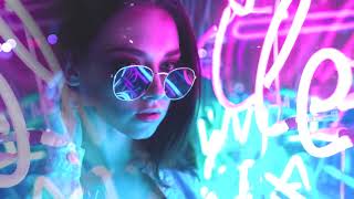 Jubilee feat. Эмелевская, Маша Hima - Розовый блант