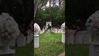 Классическая Свадьба и выездная церемония в ресторане Три мушкетёра,  Ателье Квiтковi прикраси