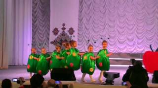 НАНТ «Украина» 5 лет (2017-04-12) 16 Танец "Веселая гусеница"   АНСАМБЛЬ ТАНЦА "ВЕНОЧЕК"