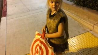 США / ПОДАРКИ Еве от ШКОЛЫ на $70 в МАГАЗИНЕ Target