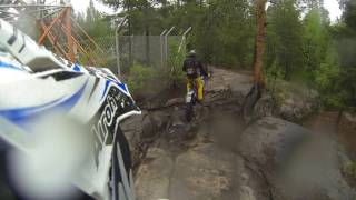 Hanskallion urvelot. Husaberg TE 300 & Honda XR 250R