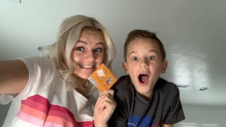 Putting in my RED CONTACTS LIVE | KESLEY JADE