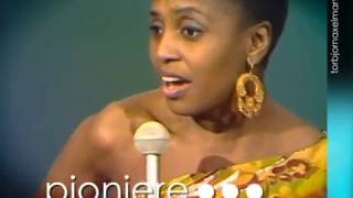Miriam Makeba - Torbjörn Axelman ©