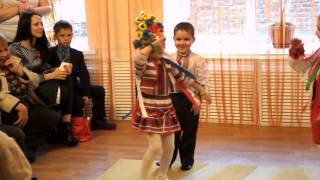 Танок "Їду за солярою" 05.11.2014 р. ДНЗ№4 м. Жмеринка