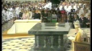 Juan Pablo II dedicó la Catedral de Sta. Mª la Real de la Almudena el 15 de Junio de 1993