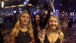 6 drunk girls in VEGAS