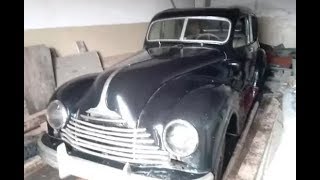 Купили гараж. Сказали там какая то старая машина, выбросить ее на свалку вместе с мусором
