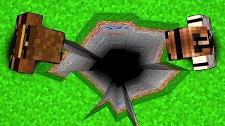 IL BUCO PIÙ GRANDE DI MINECRAFT! COSA C'È IN FONDO?