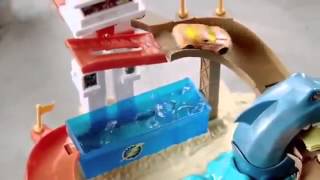 Трек Охота на акулу Хот Вилс Hot Wheels серии Измени цвет BGK04 Mattel