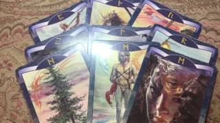 ЛЮБИТ ИЛИ НЕ ЛЮБИТ?ГАДАНИЕ НА РУНАХ.Divination on the runes/ШКОЛА ТАРО