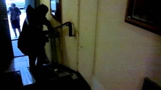 Демонтаж перил в 1 подъезде 2013 10 09 1