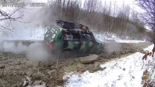 Suzuki Grand Vitara кроссовер или внедорожник! Нивы против Grand Vitara и L200