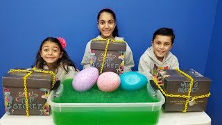 Kids Pretend Play with Hasbro Lock Stars Surprise Toys for Kids