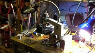 Сверлильный станок из микроскопа - máquina de perfuração de microscópio