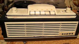 Soviet vacuum tube reel to reel tape recorder AIDAS Айдас