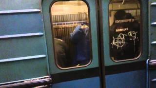 Самоубийство на станции метро Щукинская - часть 1