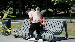 Показала сиськи за деньги! Деньги Решают Все.