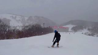 Snowboarding S-turn Practice