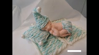 Младенец из мастики при помощи молда!!!