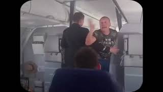 Рейс Барселона -Москва.Экстренная посадка!Дебошир!