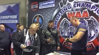 Сгибание гвоздей 300*8 на скорость. Разрушение предметов ВАА. 2016 / Nail speed bending. WAA. 2016.