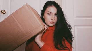 UNBOXING SEX TOYS!! | Chloe Arden