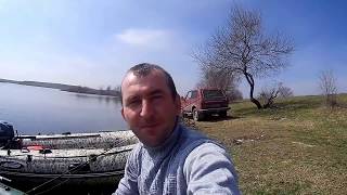 Первый запуск лодочного мотора сеа про 9.9.Открытие сезона 2018 подготовка к новому сезону