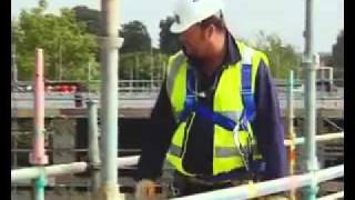 Olvidos, andamios y accidentes - Andamios Certificados Cimbra