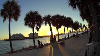 O SEGREDO E' SABER VIVER  E SER FELIZ ...MIAMI FLORIDA ESTADOS UNIDOS