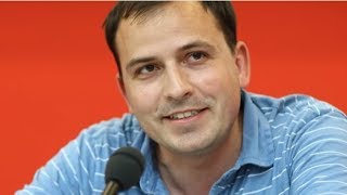 Константин Сёмин:  Сидеть на диване ещё шесть лет нам никто не даст  -  мир вот-вот взорвётся