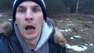 Разбудил спящего медведя