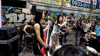 2014.07.17_西門町日新威秀前~于文文Kelly自彈自唱創作曲
