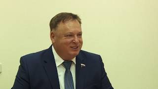 Депутат Госдумы Олег Валенчук встретился с председателем Совета ветеранов города Кирова