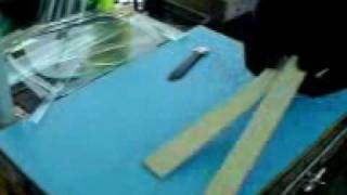 Стеклорез со сквозным резом - универсальный.