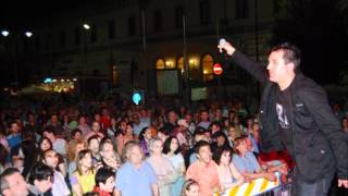 la piazza (luglio 1992)-il cantante della solidarieta' (salvatore ranieri)
