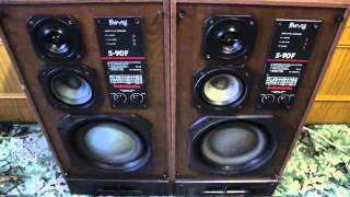 3. Советские колонки Радиотехника S 90F