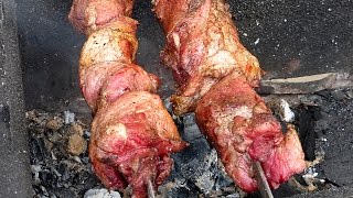 Шашлыки. Футажи для видеомонтажа. Шашлыки из свинины. Шашлыки видео