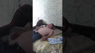 Видик обоссался