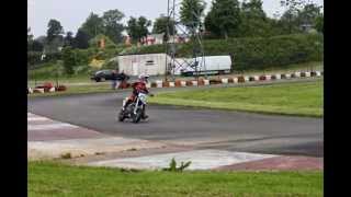 roulage a mortain en photo [xavier mahe]