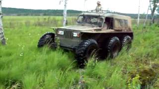 Вездеход "Шатун" ТГП-75. По болоту.