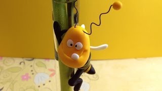 polymer clay/Fimo bee in a test tube vase - Tutorial