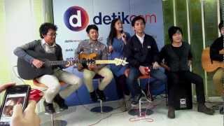 Natural - d'MASIV [ #LiveChatkustik @detikforum 01 ]