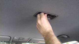 Замена лампы в центральном плафоне подсветки салона на Хендай Солярис (Hyundai Solaris)