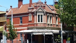Carlton Victoria